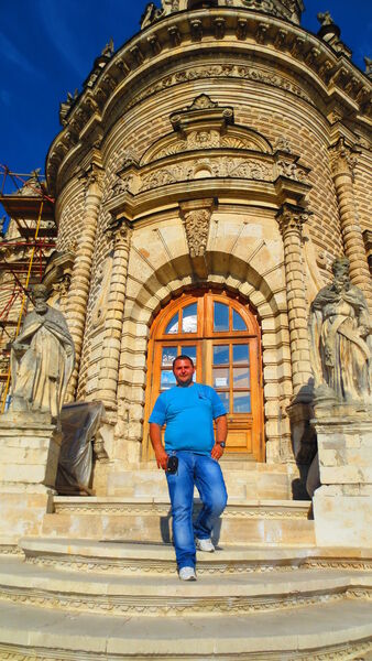  ,   Shaggy Bear, 39 ,  