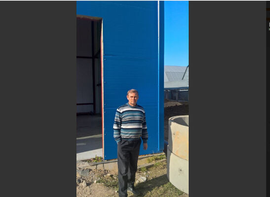  ,   Leoni, 53 ,     , c 