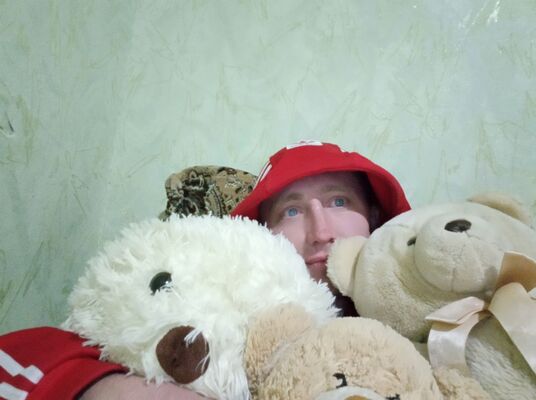  ,   Ilya, 44 ,   
