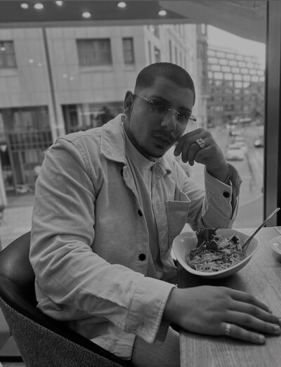  ,   Arsen, 28 ,   ,   