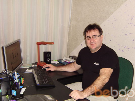  ,   Peotr, 62 ,  