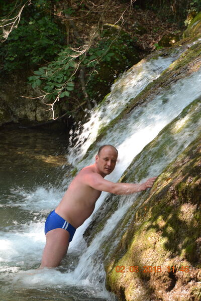  -,   , 52 ,  