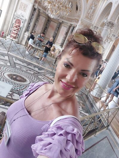  -,   Olga, 49 ,   ,   