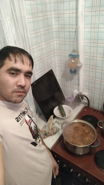  ,   Bahrom, 38 ,     
