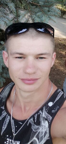  ,   Alex, 30 ,   ,   , c , 