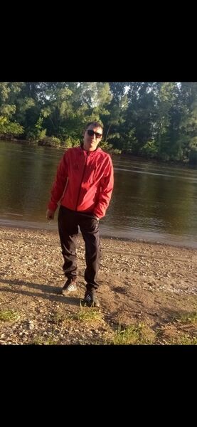  ,   Ruslan, 38 ,   ,   , c , 