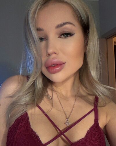  ,   Eva, 23 ,   ,   