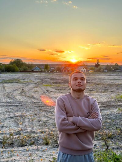  ,   Kirill, 23 ,   ,   