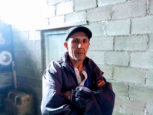 ,   Kamil, 45 ,   ,   