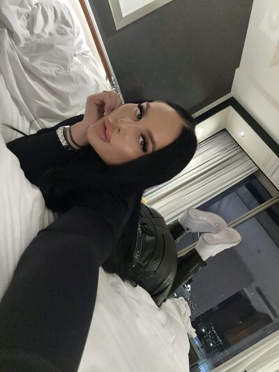  ,   Vera, 25 ,   ,   