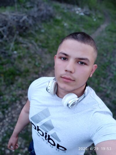  ,   Aleksei, 24 ,   ,   , c 