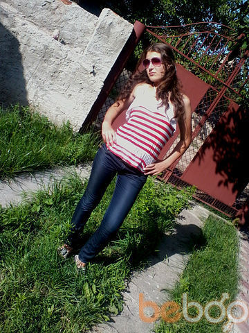  ,   Cristina, 31 ,   