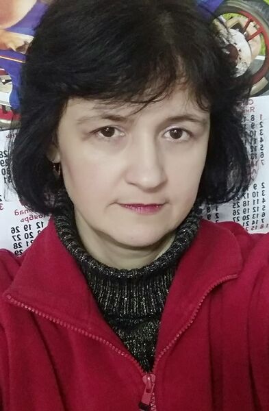  ,   Valy, 53 ,  