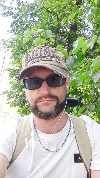  ,   Anton, 36 ,   ,   , c , 