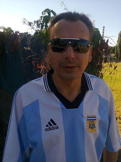  ,   Vitos, 51 ,  