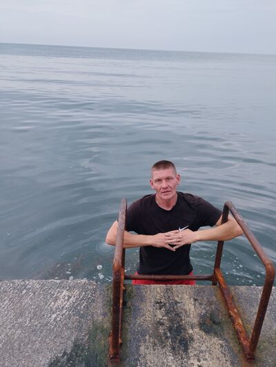  ,   Alexey, 37 ,   c 