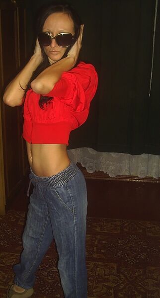  ,   Lilu, 36 ,   ,   , c 