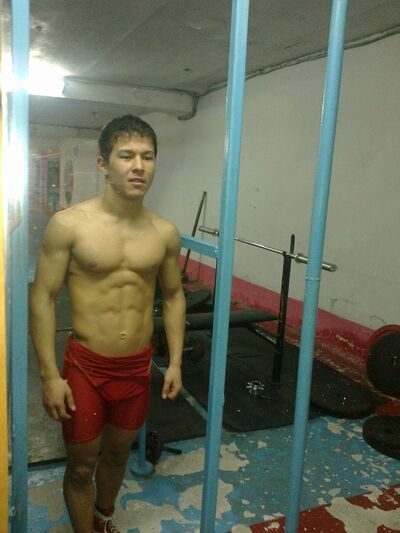  ,   Bekzod, 28 ,   ,   