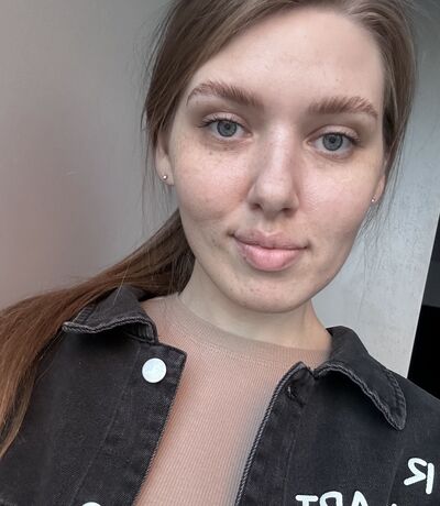  ,   Veronica, 31 ,   c 