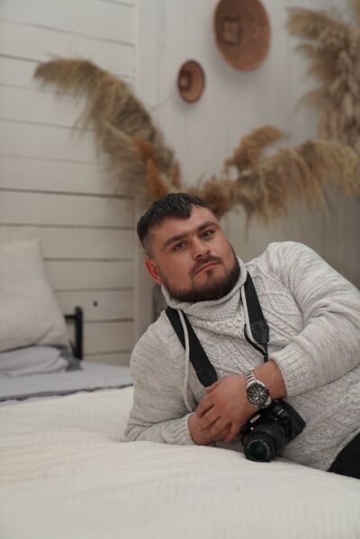  ,   Sergiu, 36 ,   ,   