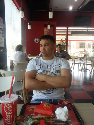  ,   Marat, 42 ,   