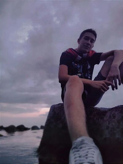  ,   Igor, 21 ,   ,   