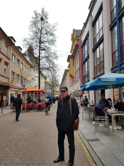  Frankfurt am Main,   , 63 ,   c , 