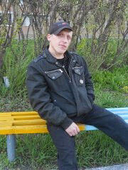  ,   Wiktor, 34 ,   
