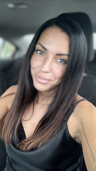  ,   Natallya, 39 ,   