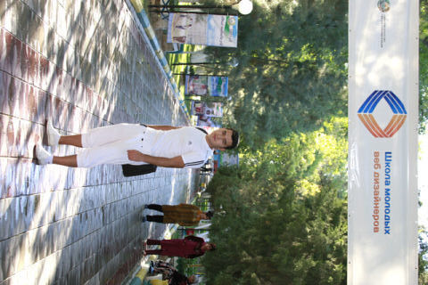  ,   Bek, 34 ,   
