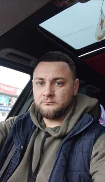  Trecenta,   Nik, 39 ,   ,   