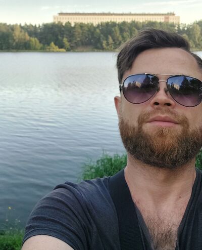  -,   Andrew, 33 ,   ,   , c , 