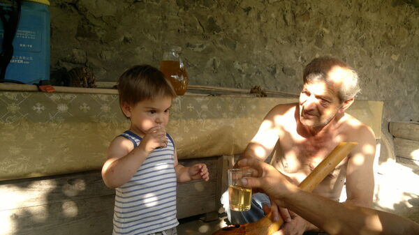  ,   Kakeli, 58 ,   ,   , c 