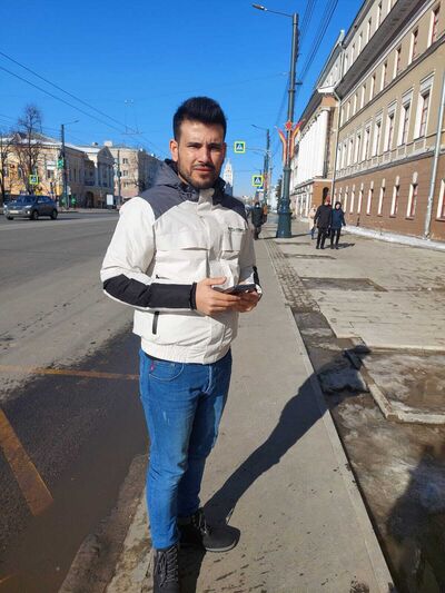  ,   Ali, 37 ,   ,   