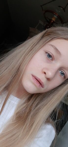  ,   Anastasia, 23 ,  