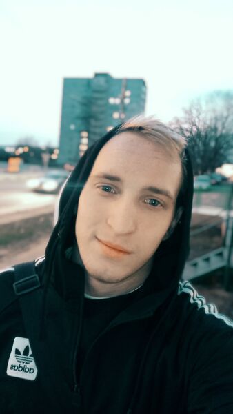  ,   Mikhail, 27 ,   ,   