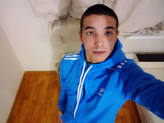 ,   Yrik, 30 ,   