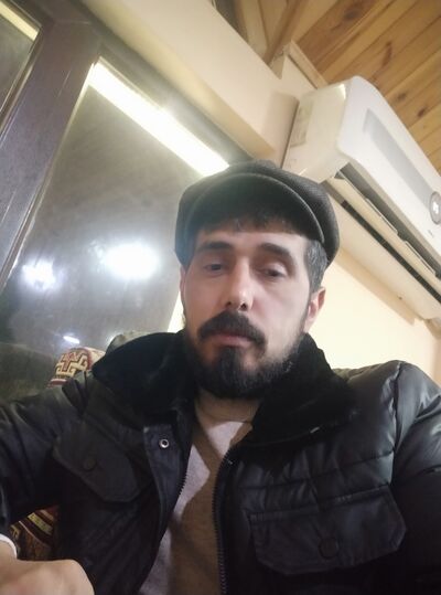  ,   Akif, 41 ,   