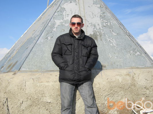  ,   Dav, 37 ,   