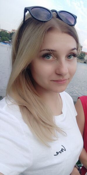  ,   Dreamcatcher, 29 ,   ,   , c 