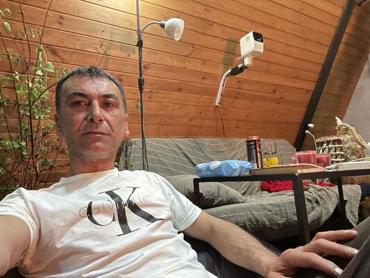  ,   Kenan, 47 ,   ,   , c 