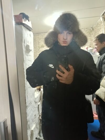   ,   Alexander, 20 ,   ,   , 