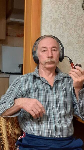  ,   Leonid, 72 ,     , c 