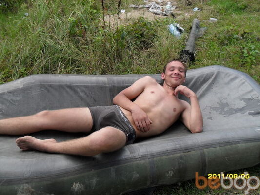  ,   Leonid, 37 ,   