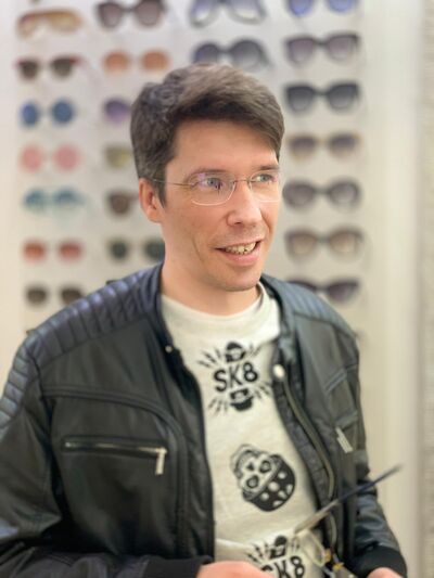  -,   , 44 ,   