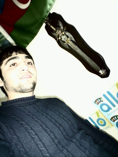  ,   Alik, 30 ,   ,   , c 
