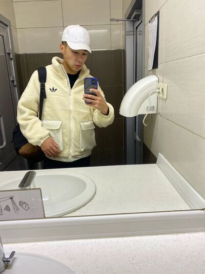  ,   Karim, 30 ,   