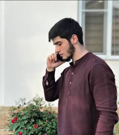  ,   Shahrom, 21 ,   ,   , c 