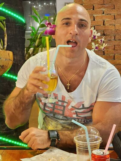  -,   Vladimir, 41 ,   ,   