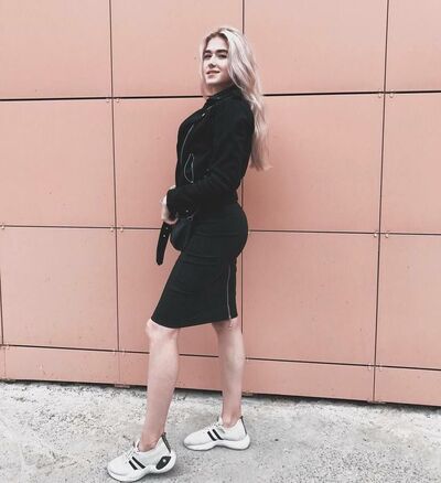  -,   , 21 ,   ,   